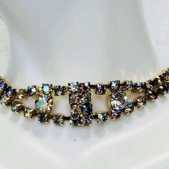 Vintage Aurora Borealis Shimmering Rhinestone Gold Tone Tennis Bracelet 8” - Picture 1 of 10